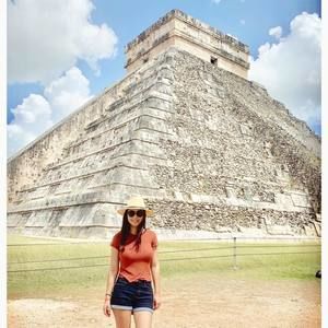 Meet your Posher, Verónica